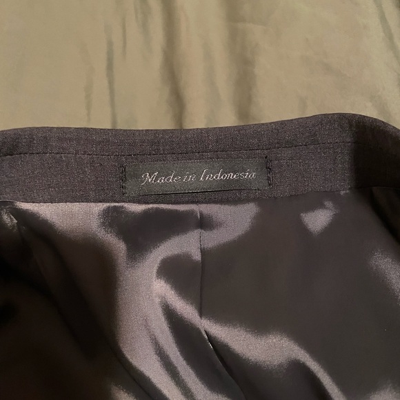 Calvin Klein Men’s Skinny Fit Infinite Stretch Suit Charcoal Grey 40S 32x30 NWT - Picture 4 of 10